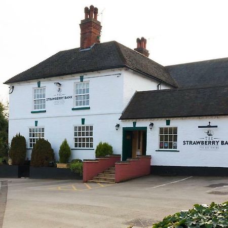 Strawberry Bank Hotel, Nec Meriden  Eksteriør billede