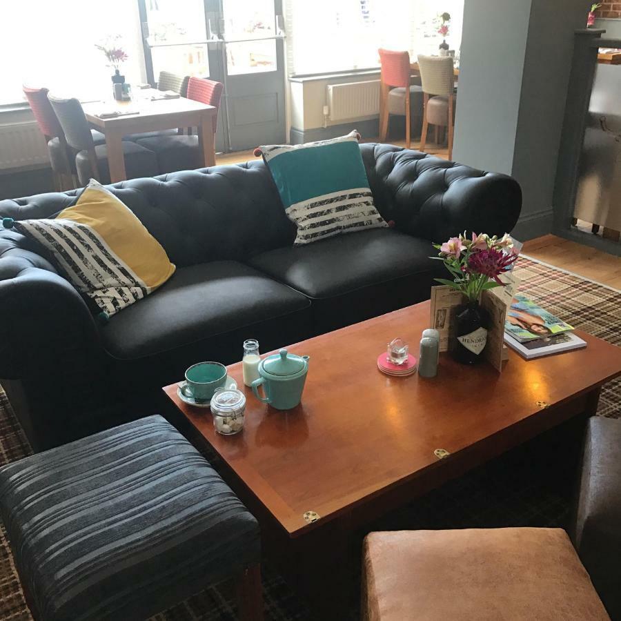 Strawberry Bank Hotel, Nec Meriden  Eksteriør billede